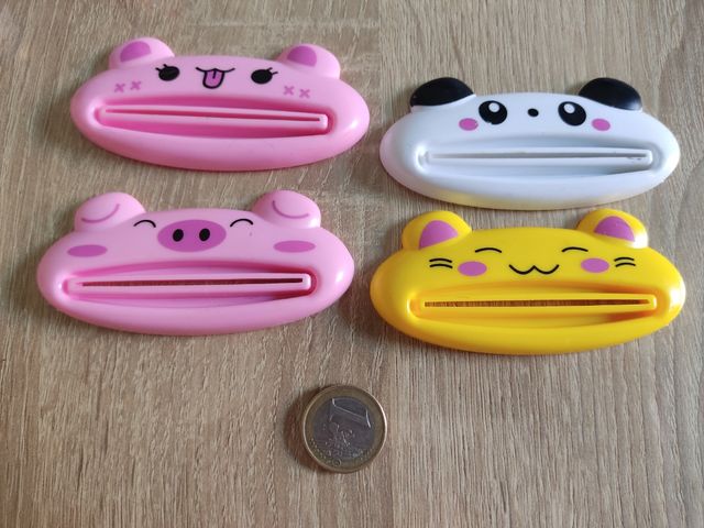 4 Exprimidores pasta dientes
