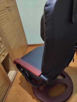 Sillón masaje piel sintética negro