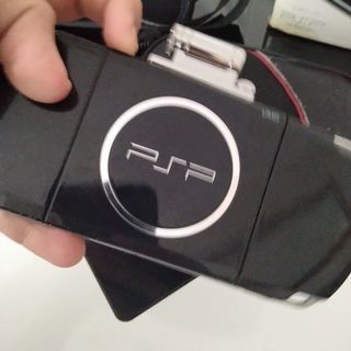 PlayStation Portable (PSP) 3004 negra