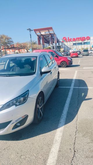 Peugeot 308 - Impecable


