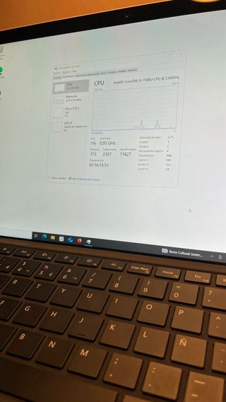 Microsoft Surface Pro - Tableta