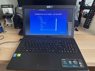 Asus X552L – Intel Core i7, 4GB RAM, 500GB HDD 