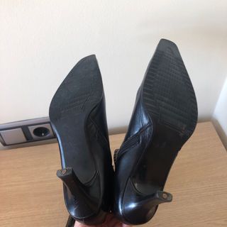 Botas negras piel tacón 36