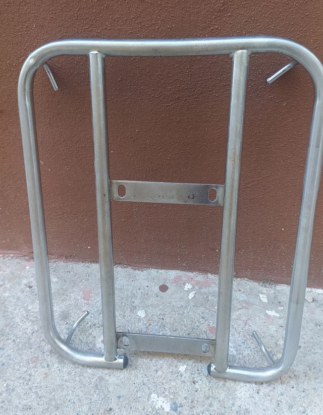 Portamaletas de Peugeot moto