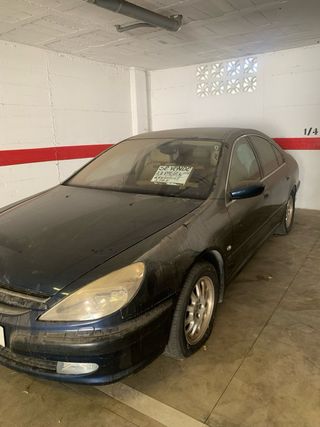 Peugeot 607 2002