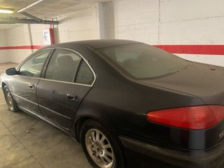 Peugeot 607 2002