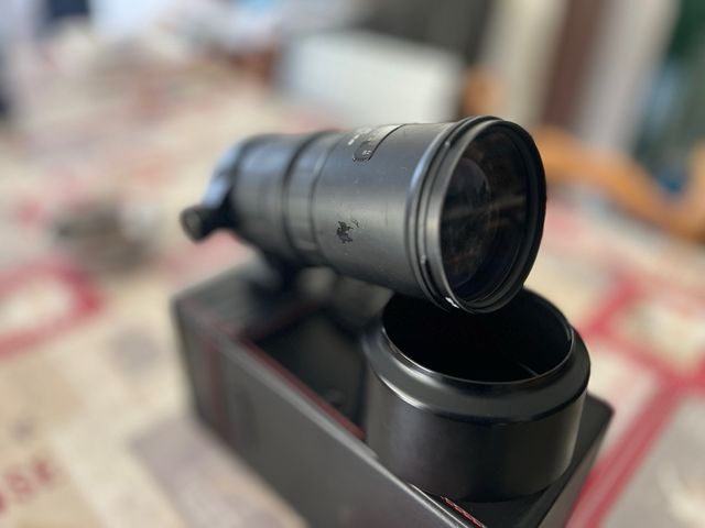 Sigma 70-210mm f/2.8 APO obiettivo per  Nikon F