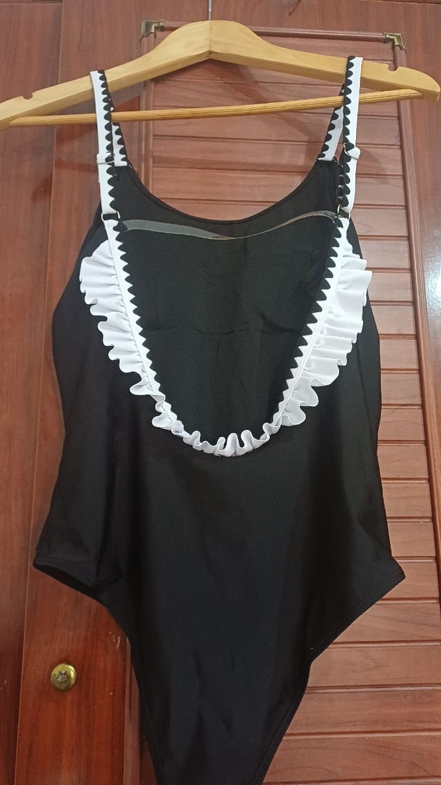 Bañador negro blanco mujer