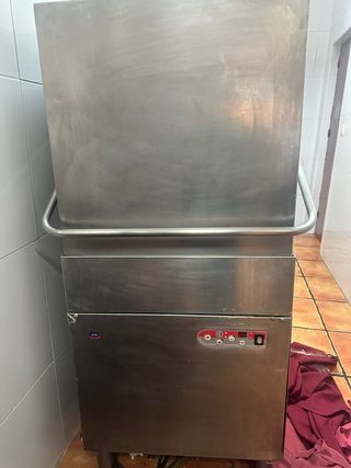 Lavavajillas cocina bar  industrial sammic 1100