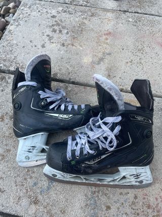 Patines CCM 45K - Hockey hielo Talla 39 (5,5)