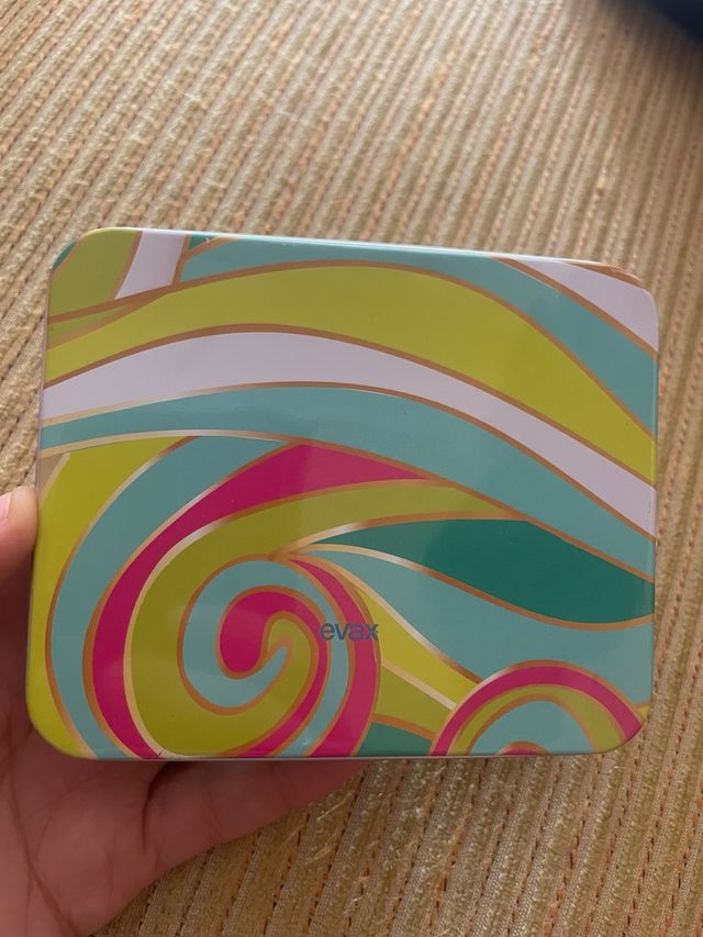 Caixa multicolor Evax