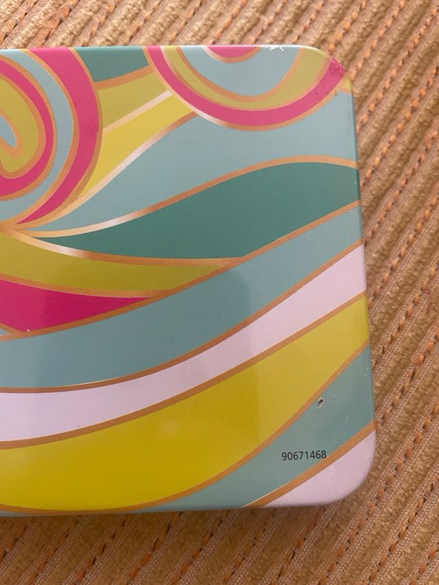 Caixa multicolor Evax