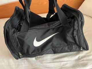 Bolsa deportiva Nike negra