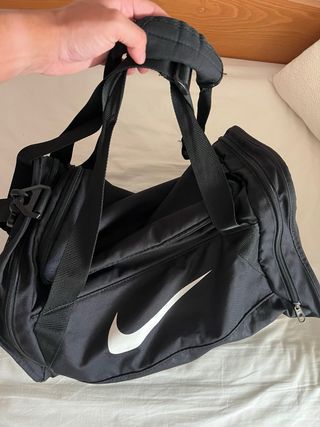 Bolsa deportiva Nike negra