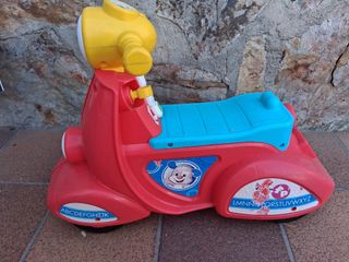 Moto correpasillos Fisher Price