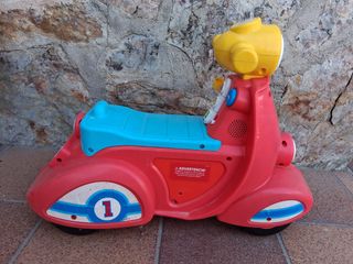 Moto correpasillos Fisher Price