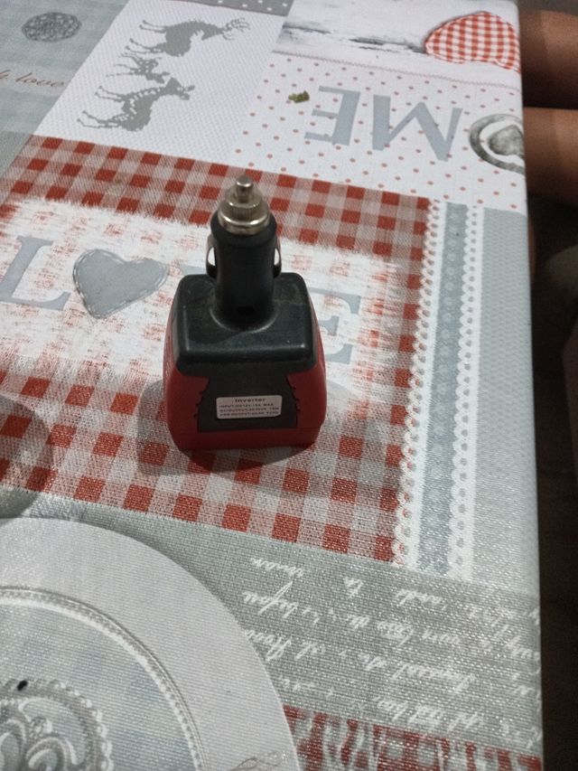 Inversor Corriente 12V-220V 75W