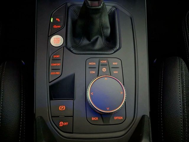 BMW Serie 1 118D BUSINESS 136CV