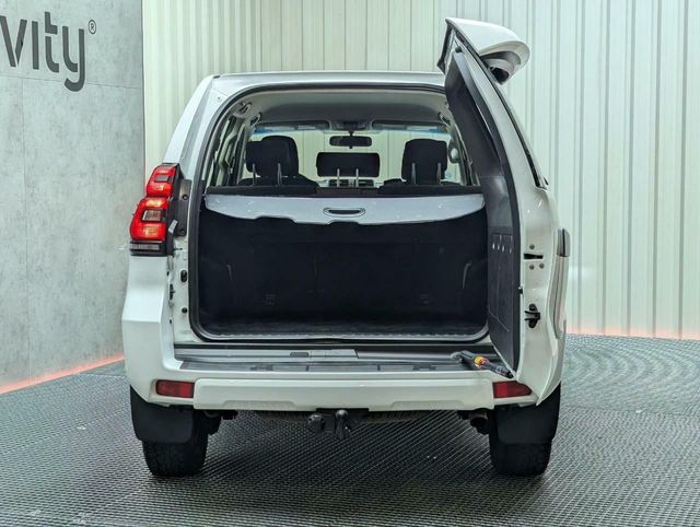 Toyota Land Cruiser 2.8 D-4D 5PL GX 177CV