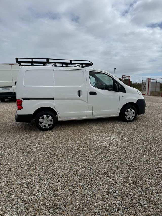 Nissan NV200 2018