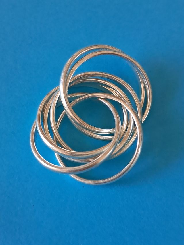 Anillo plata entrelazado