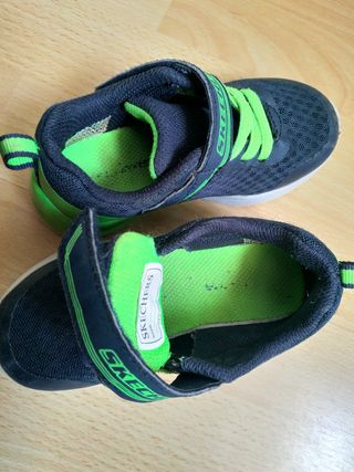Zapatillas Skechers Microspec Max niño talla 24