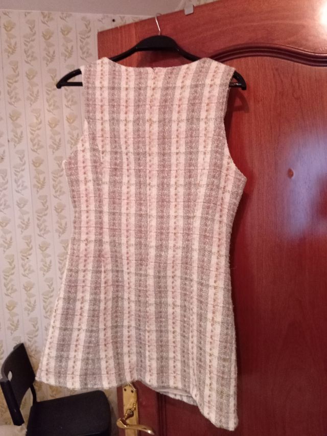 Conjunto tweed beige y blanco