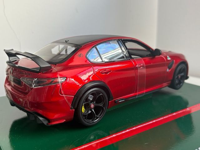 Alfa Romeo Giulia GTA 1/18