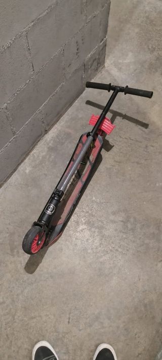 Patinete Decathlon, freno trasero