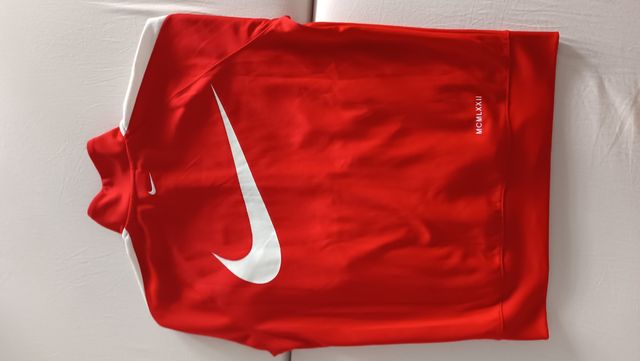 Chaqueta/sudadera Nike roja talla M