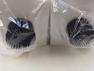 2 downlight LED cuadrados empotrables