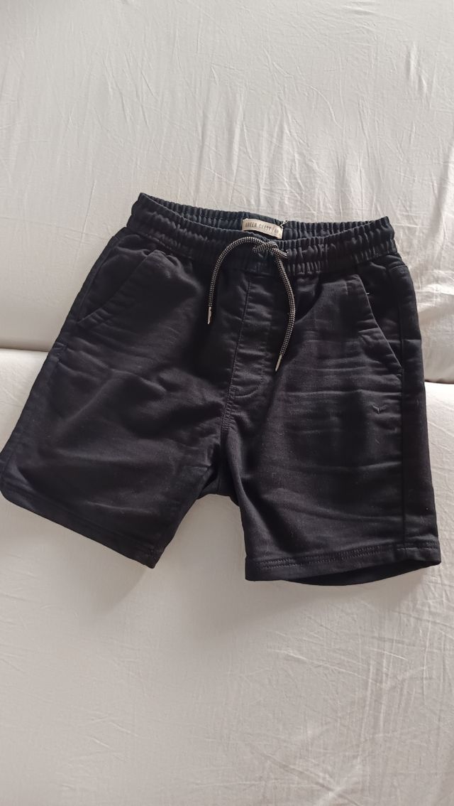 Pantalón corto negro talla S