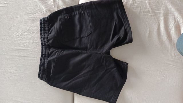 Pantalón corto negro talla S