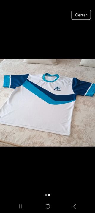 Camiseta uniforme deportiva