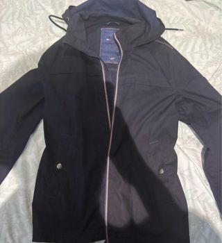 Cazadora Tommy Hilfiger negra