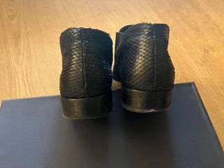 Botines Alberto Guardiani 41 piel serpiente 