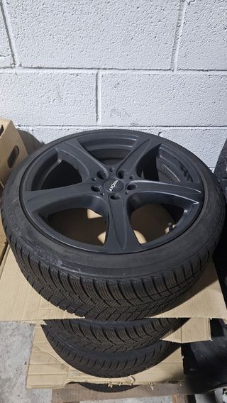 Llantas Ronal 19" con neumáticos invierno