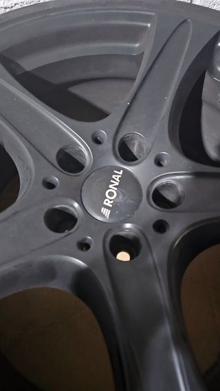 Llantas Ronal 19" con neumáticos invierno