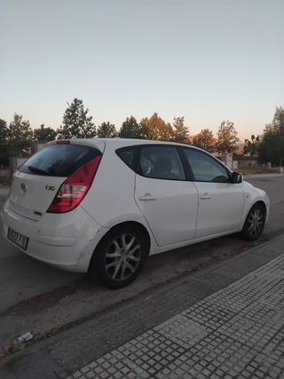 Hyundai i30 2009