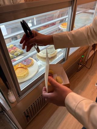 Vitrina pastelería refrigerada
