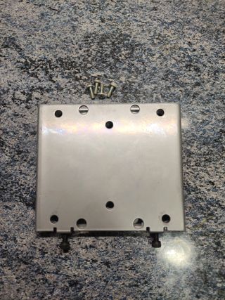 Soporte Pared OmniMount. TV Pequeña.