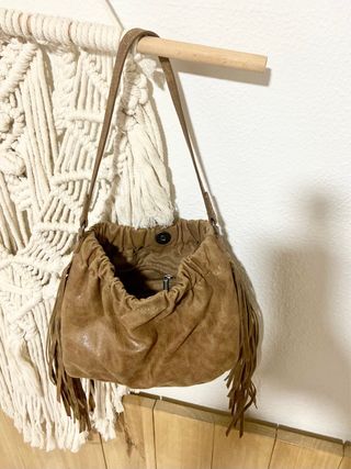 Bolso Pull&Bear marrón flecos