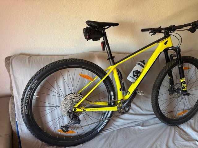 Scott Scale 930 Carbono in ottime condizioni Taglia M