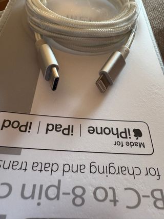 Cable USB-C a 8 pines Pro-Logic - 1,5m