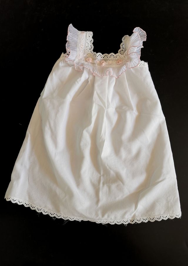 Vestidos antiguos muñecas - 4 piezas