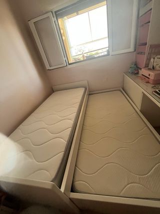 Cama nido + escritorio infantil