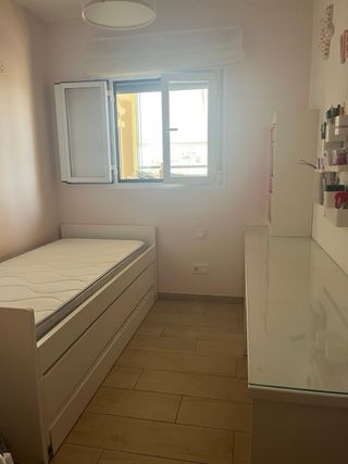 Cama nido + escritorio infantil