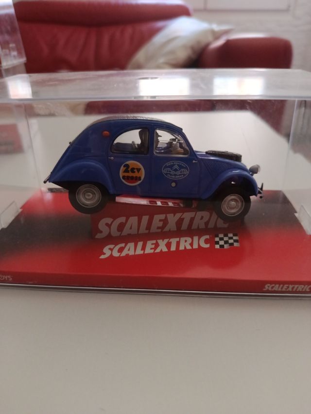 Scalextric Citroën 2 CV de solo probar el coche