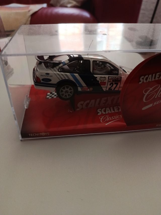 Scalextric Classic Ford Sierra RS Cosworth