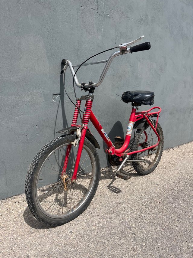 Bicicleta BH vintage roja Para Restaurar